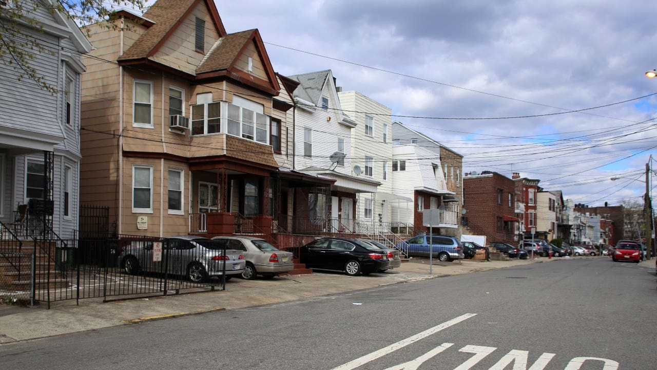 A neighborhood of older homes