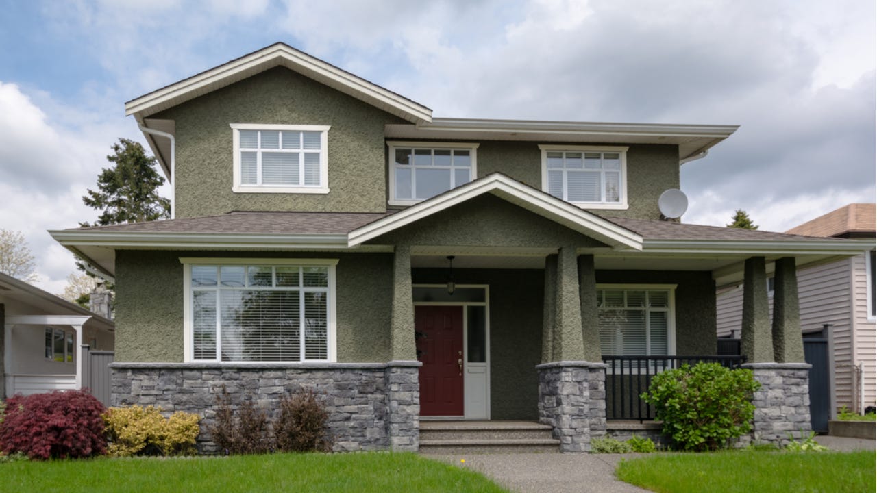 A single-family home with bungalow-style entrance