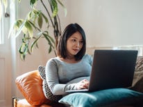 Image for American Express announces pilot card application experience, offering risk-free card approval