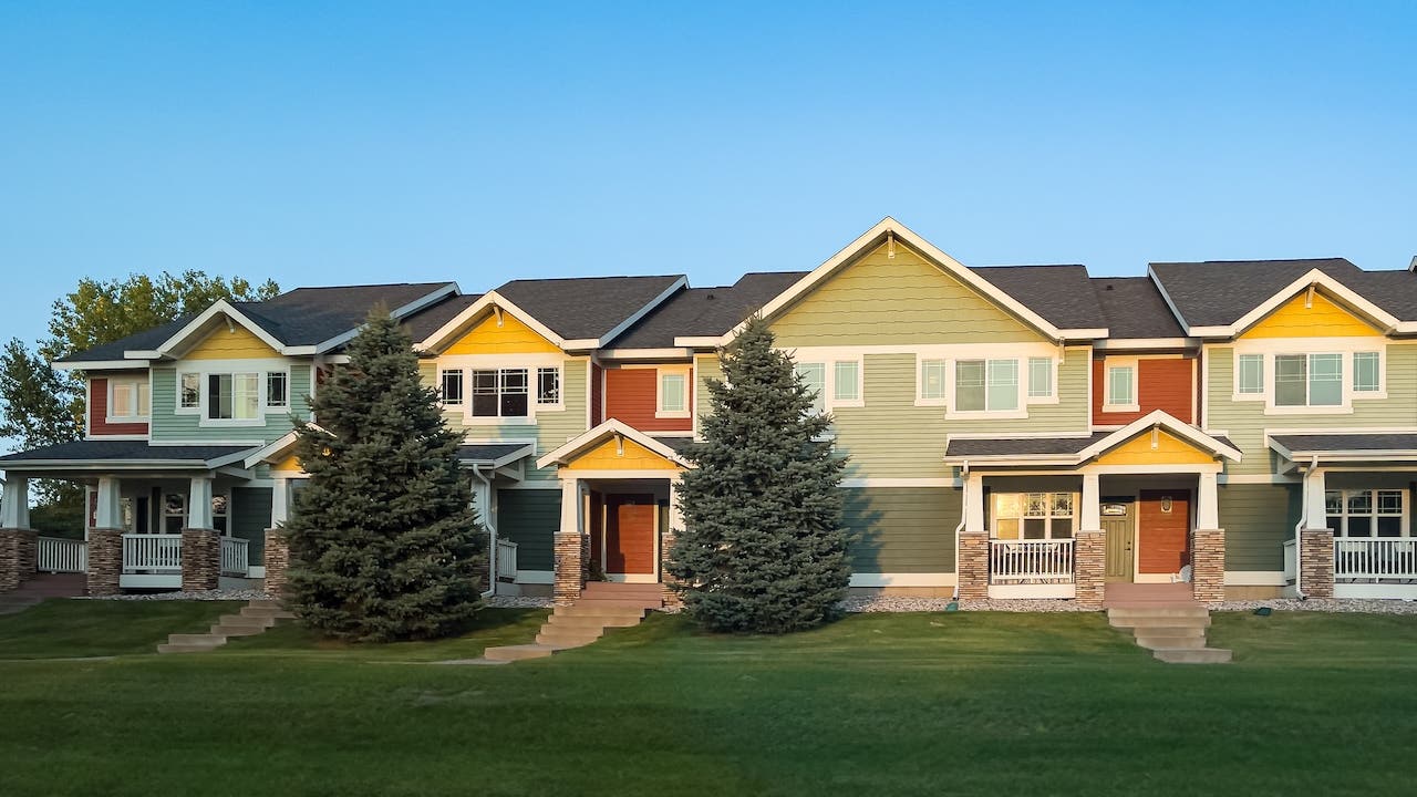 row of colorful homes in peoria illinois