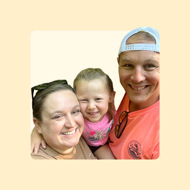 Ashley Mclauchlan (left) and family
